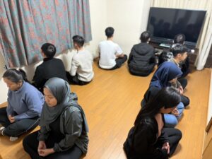 入国後講習_座禅