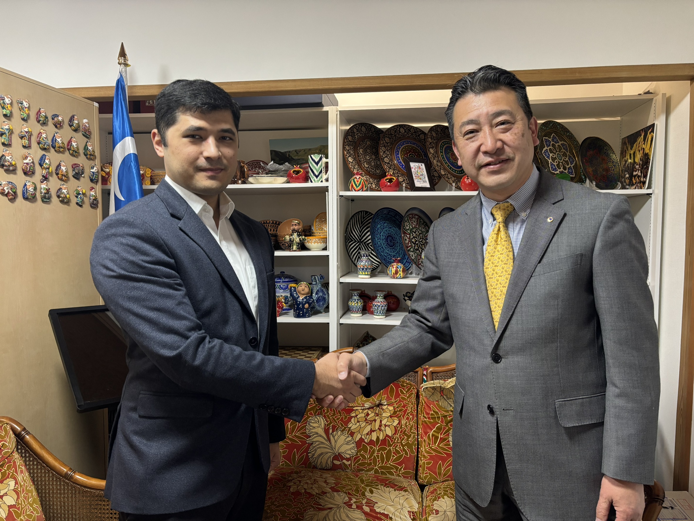 ウズベキスタン大使館